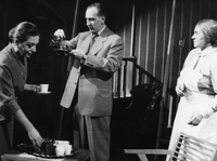 Giocondin nasmeh - Juvan, Skrbinšek, Danilova - Aldous Huxley: Giocondin nasmeh - I. dej., 1. priz. SNG Drama Ljubljana, 22. 1. 1954.
Neg.: S. LXIX, 25; sig. 1865
