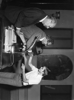 XVI. mednarodni seminar za zgodovino gledališča - FIRT: Benetke, 8.-13. 9. 1978. Podelitev diplom udeležencem seminarja.
Sig. 8491