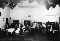 Carl Zuckmayer: Veseli vinograd - skupinska - SNG Drama Ljubljana, 5. 11. 1932.
Fotografija je last: SLOGI (SMG).
Neg.: S.LXXIV, 53, sig. 3233