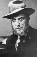 Fraser: Zadnji signal - Levar kot Stephano Roos - SNG Drama Ljubljana, 11. 3. 1937. 
Plakat: 5963. 
Fotografija je vir: SLOGI (SGM).
Neg.: S.CXLXVI, 11; sig. 7053